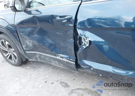 2021 Volkswagen Atlas 3.6L V6 Sel Premium z USA, uszkodzony, nr VIN 1V2TR2CA6MC550664